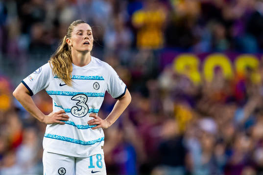 Maren Mjelde of Chelsea looks dejected