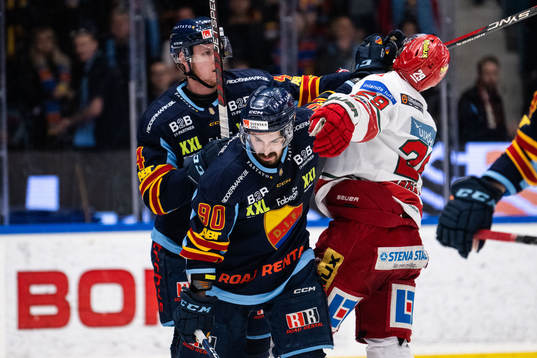 Djurgårdens Kevin Karlsson och Djurgårdens Edvin