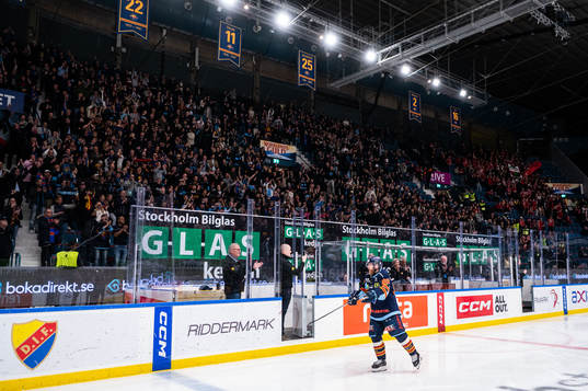 Djurgårdens Linus Klasen jublar