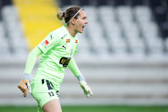 Häckens målvakt Jennifer Falk
