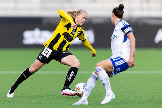 Häckens Julie Blakstad