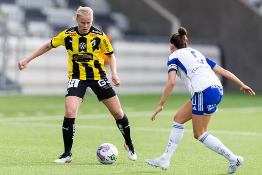 Häckens Julie Blakstad och IFK Norrköpings My Cato