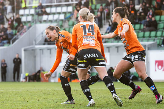 Kristianstads Alice Nilsson jublar