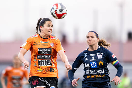 Kristianstads Evelyne Viens och Linköpings Emma Lennartsson