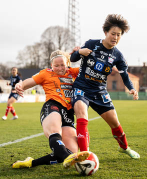 Kristianstads Hlin Eiriksdottir och Linköpings Saori
