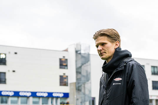 David Møller Wolfe of Brann arrives
