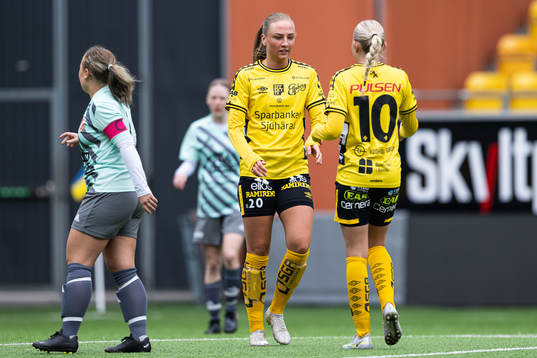 Elfsborgs Stina Jensen jublar