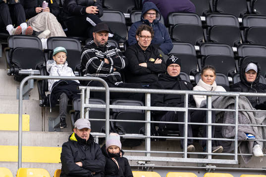 Elfsborgs klubbchef Stefan Andreasson på läktaren