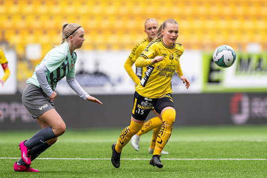 Sils Evelina Ljung och Elfsborgs Elin Johansson