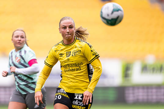 Bläddra bland fler bilder av Fotboll, Div 2 Nordvästra Götaland, Elfsborg - Sils