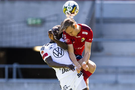 Östersunds Yannick Armel Assiedou Adjoumani och Östers