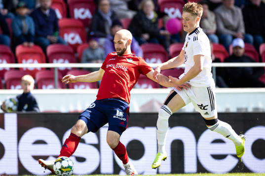 Östers Sebastian Hedlund och Östersunds Sebastian