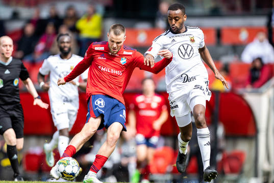Östers Niklas Söderberg och Östersunds Theodore Rask