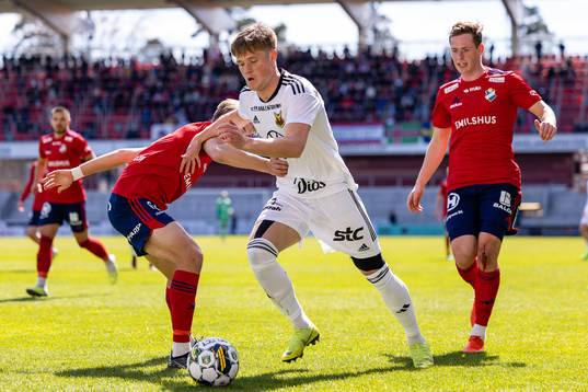 Sebastian Karlsson Grach