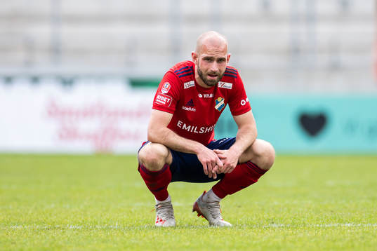 Östers Sebastian Hedlund deppar