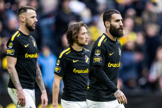 AIKs Jimmy Durmaz deppar