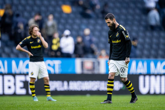 AIKs Jimmy Durmaz deppar