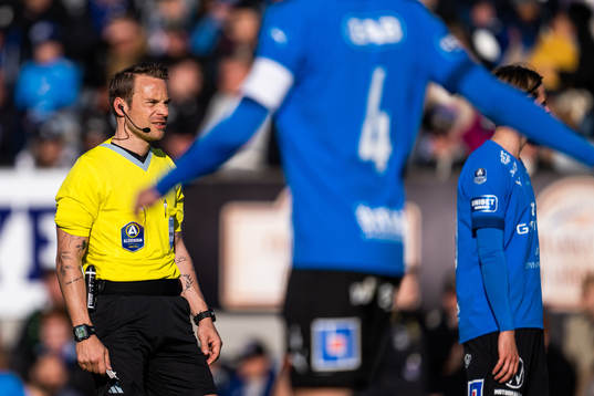 Domare Kristoffer Karlsson