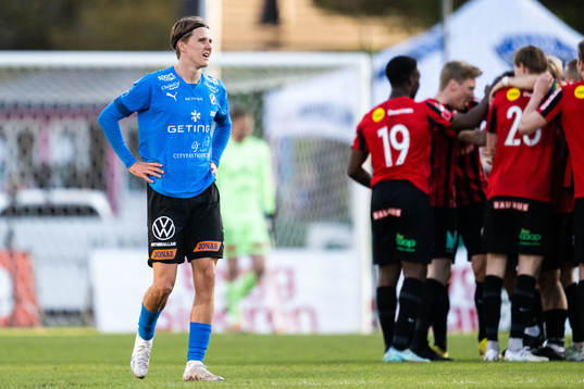 Halmstads Erik Ahlstrand deppar