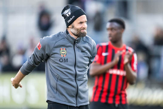 Brommapojkarnas tränare Olof Mellberg
