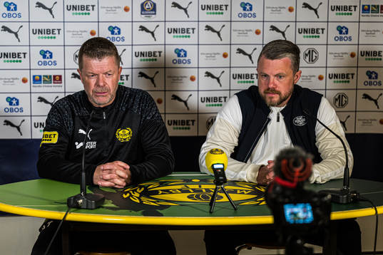 Mjällbys tränare Anders Torstensson och Elfsborgs manager