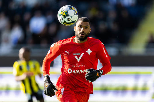 Värnamos målvakt Jonathan Ursin Rasheed