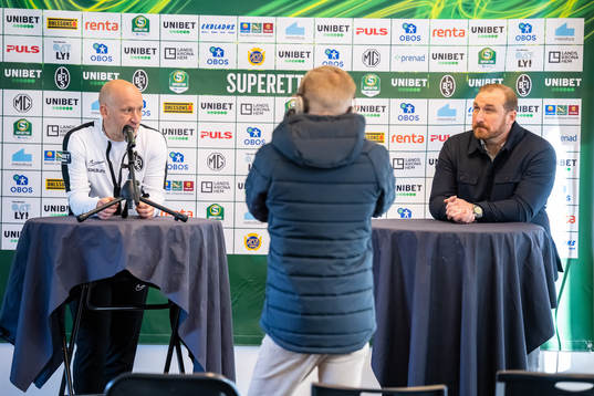 Landskronas tränare Billy Magnusson och Gefles tränare