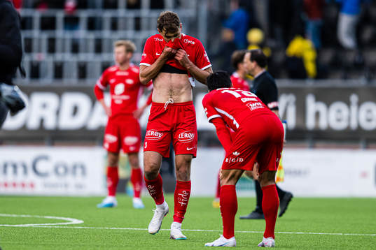 Fredrik Pallesen Knudsen of Brann looks dejected