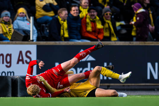 Sivert Heltne Nilsen of Brann and Hugo Vetlesen of