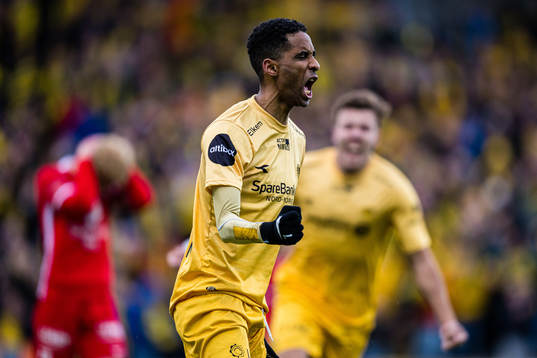 Amahl Pellegrino of Bodø/Glimt celebrates