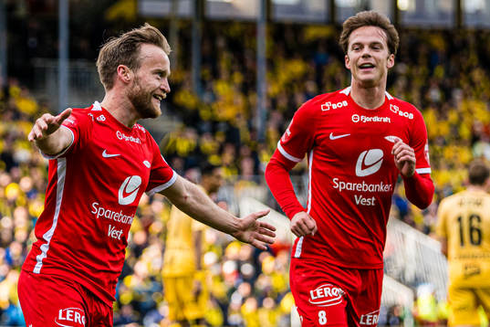 Bård Finne of Brann celebrates