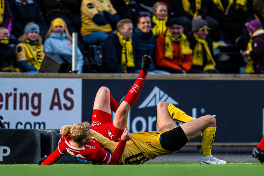 Sivert Heltne Nilsen of Brann and Hugo Vetlesen of