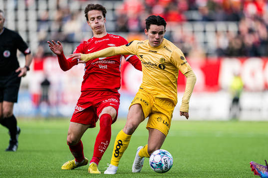 Felix Horn Myhre of Brann and Hugo Vetlesen of Bodø/Glimt