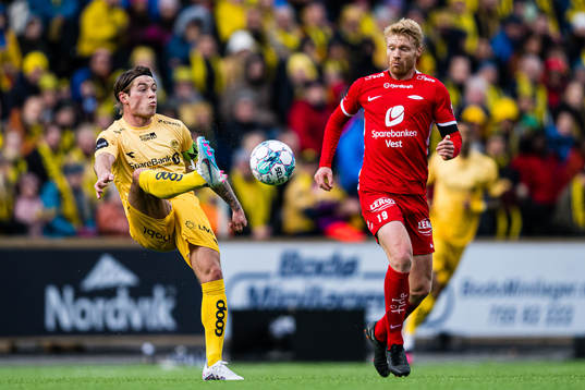 Patrick Berg of Bodø/Glimt and Sivert Heltne Nilsen of