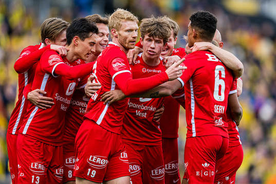 Niklas Jensen Wassberg of Brann celebrates