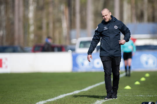 Örebros tränare Rickard Johansson deppar