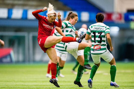 Robyn Virginia McCarthy of Grand Bodø and Sofia Susnic