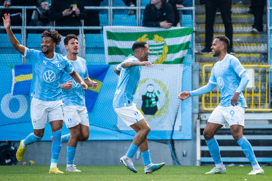 Malmö FFs Isaac Kiese Thelin jublar