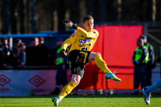 Degerfors målvakt Sondre Lovseth Rossbach