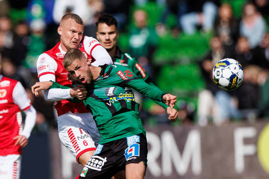 Bläddra bland fler bilder av Fotboll, Allsvenskan, Varberg - Kalmar