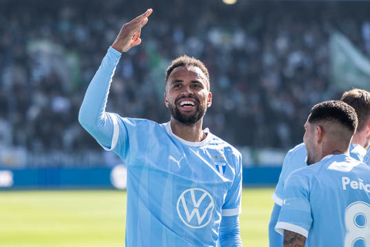 Malmö FFs Isaac Kiese Thelin jublar