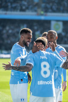 Malmö FFs Isaac Kiese Thelin jublar