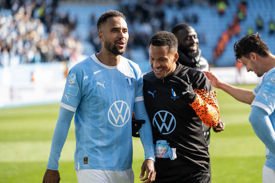 Malmö FFs Isaac Kiese Thelin och Martin Olsson