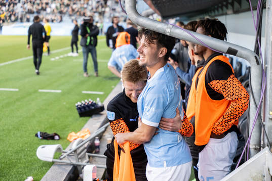 Malmö FFs Anders Christiansen och Stefano Vecchia jublar
