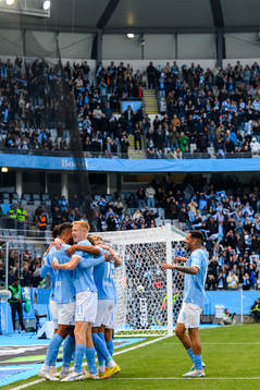 Malmö FFs spelare jublar