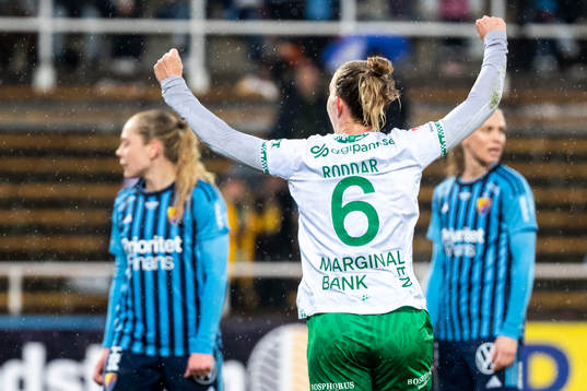 Hammarbys Julia Roddar jublar