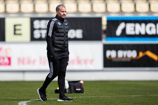 Falkenbergs tränare Christoffer Andersson
