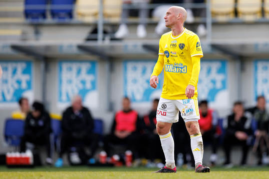 Falkenbergs Christoffer Carlsson deppar