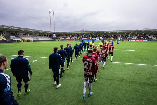 Utsiktens och Örgrytes gör entré