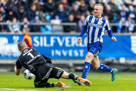 IFK Norrköpings målvakt Oscar Jansson och IFK Göteborgs